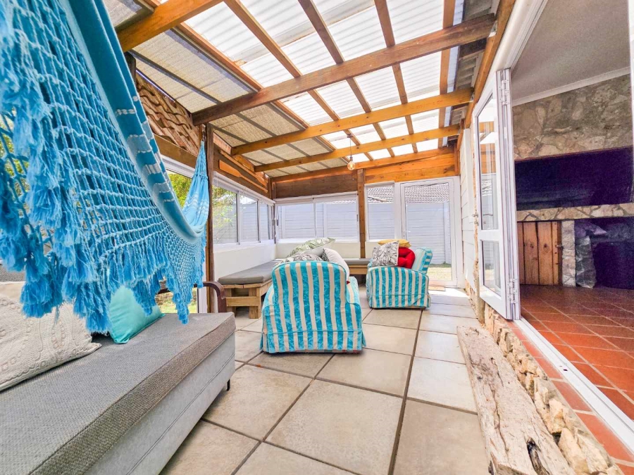 4 Bedroom Property for Sale in Stilbaai Wes Western Cape